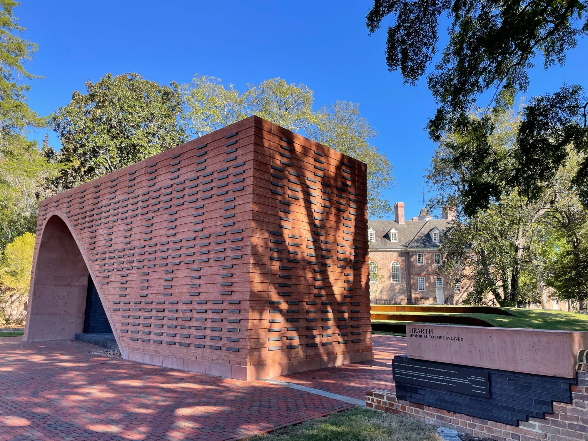 Heart Memorial to the Enslaved at the College of William & Mary.